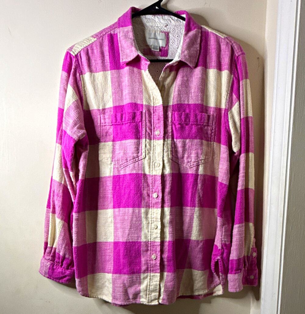 American Eagle Women's Pink Plaid Cabincore Flannel Button down size small